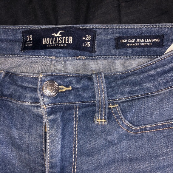 Ultra High Rise Ripped Jeans - Picture 2 of 2